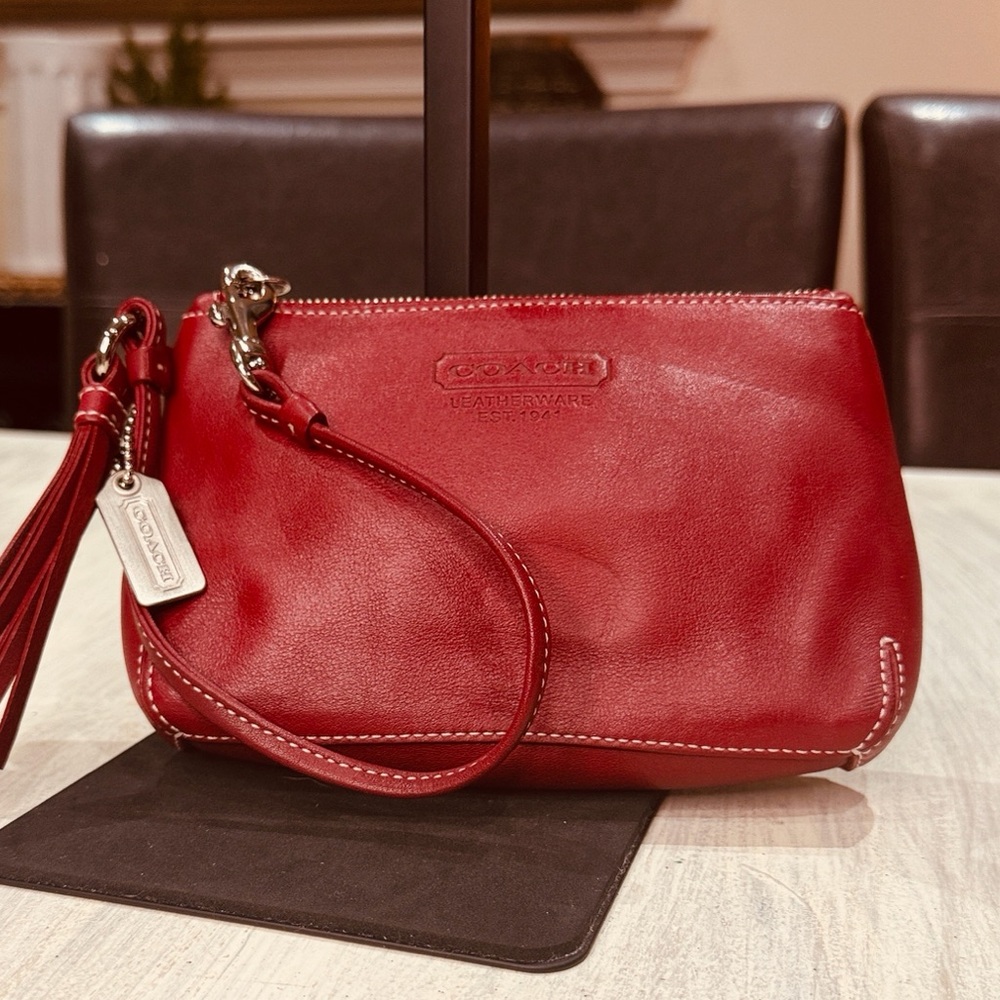 Vintage Y2K Coach Cherry🍒 Red Leatherwear Wristlet With Tassel- EUC